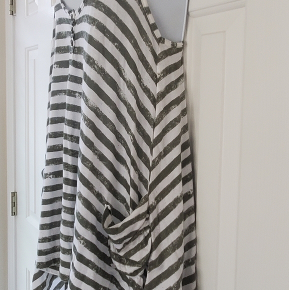 Splendid flowy long tank - Picture 2 of 3